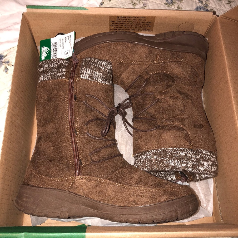 NWT Itasca brown micro suede Deidre boots size 8